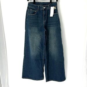Dazy NWT high rise wide leg jeans women’s medium
